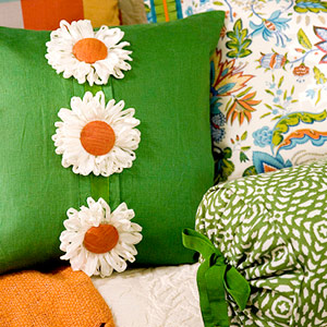 creative pillows ad flowers1 101  :   ,  1 