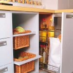 smart-storage-in-wicker-baskets-kitchen3.jpg